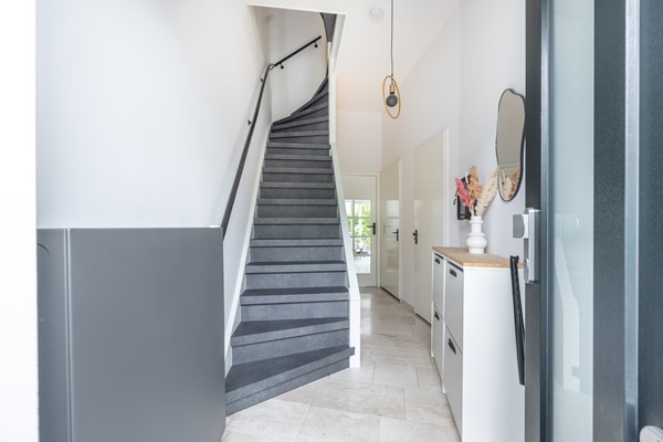 Medium property photo - Glazenmakerhof 120, 2492 RV Den Haag